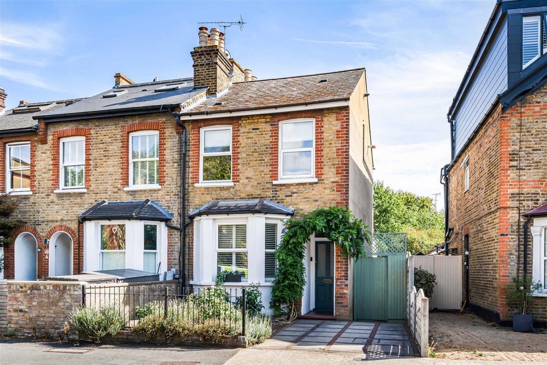 Casa a Kingston Upon Thames, Borough Reale di Kingston upon Thames, Inghilterra 1 - 18786368