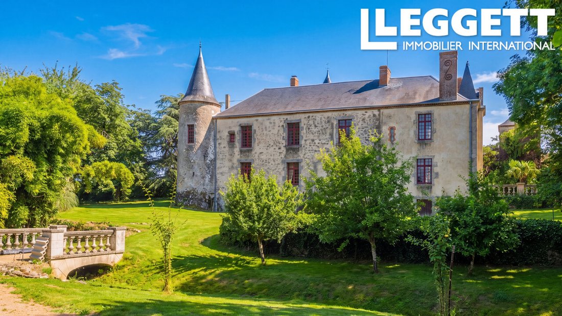Château à Geay, Nouvelle-Aquitaine, France 2 - 17064645