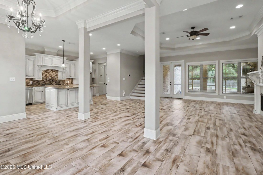 House in Ocean Springs, Mississippi, United States 3 - 18783845