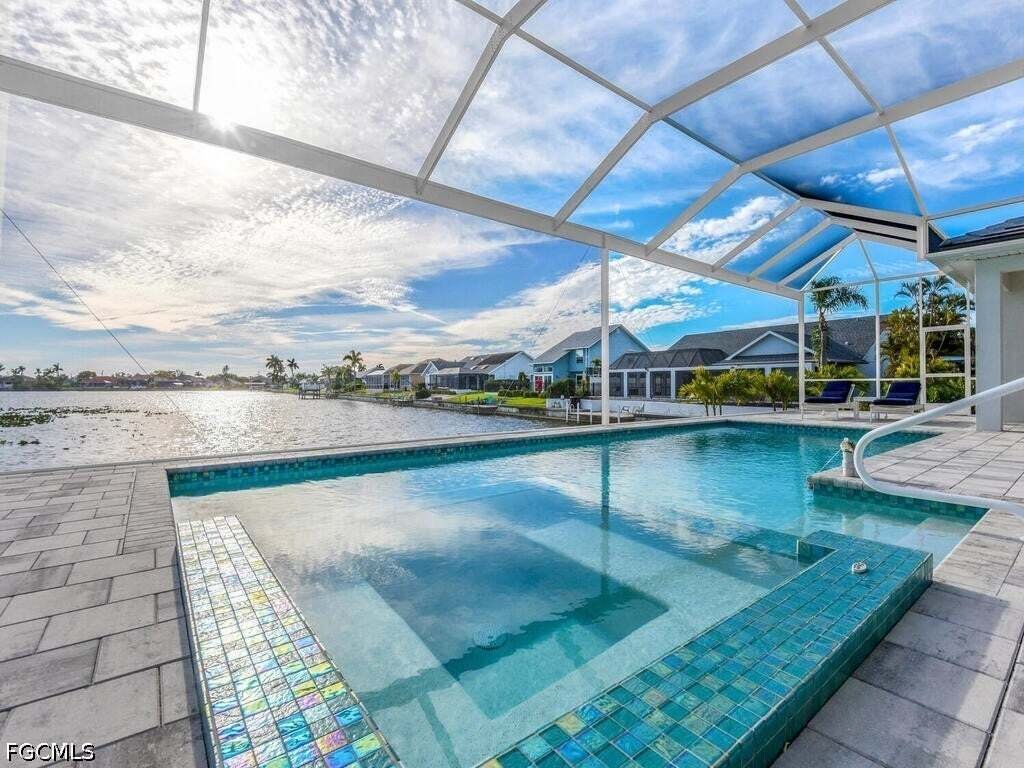 Casa en Cabo Coral, Florida, Estados Unidos 4 - 18786330