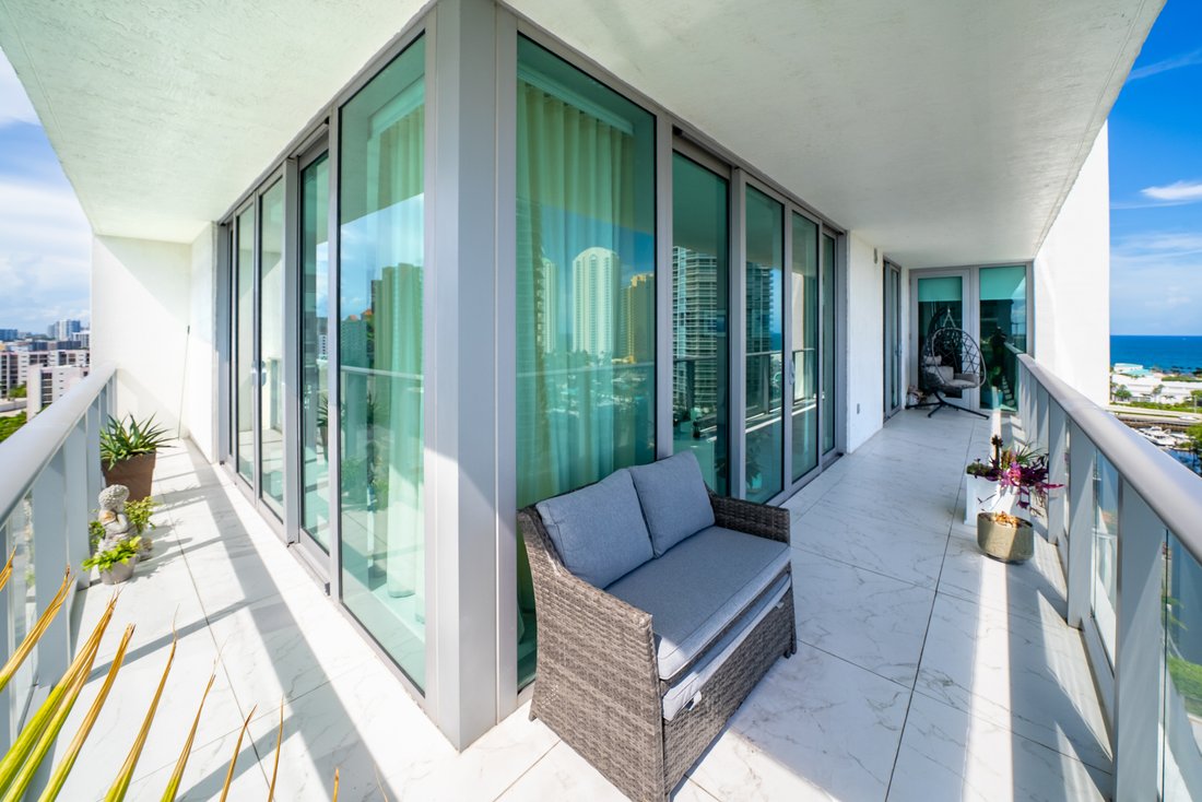 Condo in Golden Beach, Florida, United States 3 - 18789439