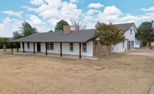 House in Tuscola, Texas, United States 1