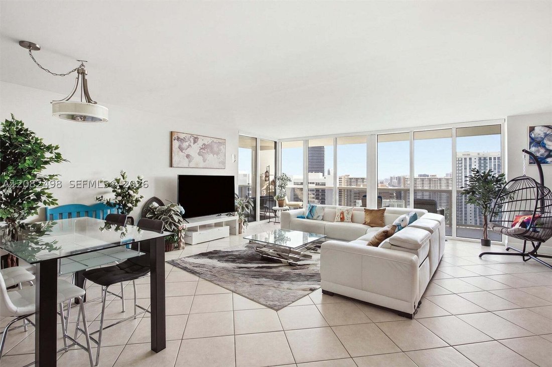 Appartement à Hallandale Beach, Floride, États-Unis 4 - 18789725