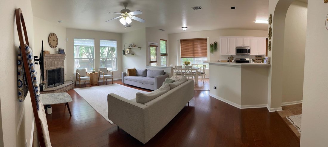 House in Pflugerville, Texas, United States 5 - 18789695