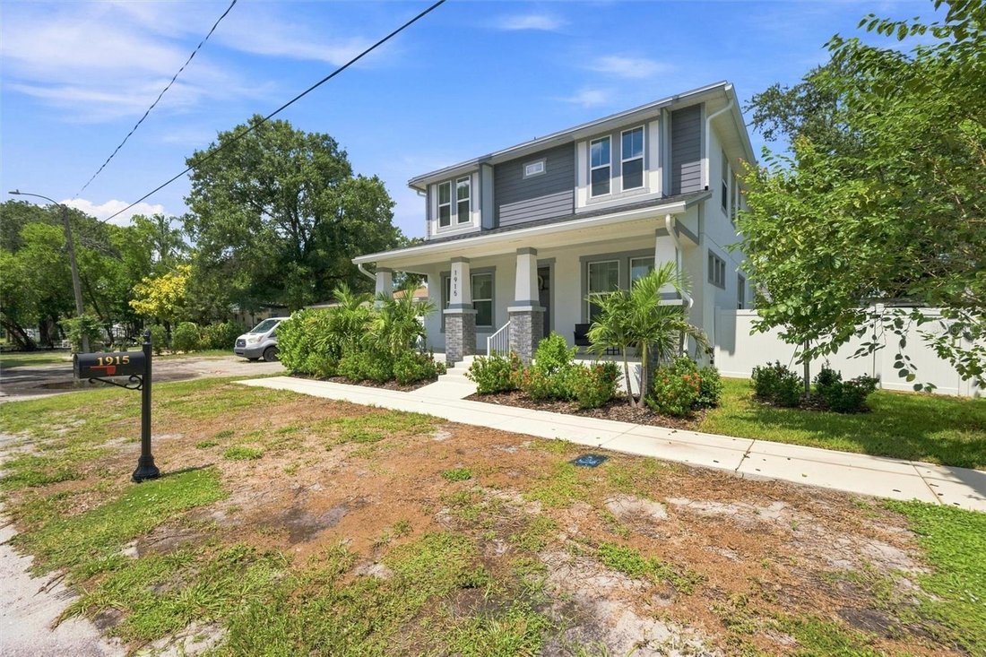 House in Tampa, Florida, United States 5 - 18789614