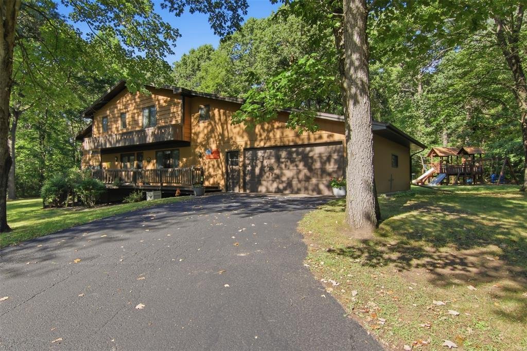 House in Eau Claire, Wisconsin, United States 2 - 18789342