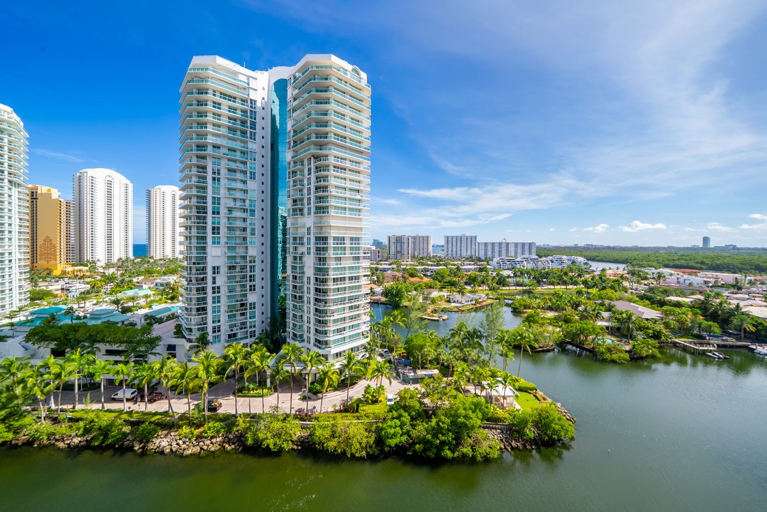 Condo in Golden Beach, Florida, United States 1 - 18789439