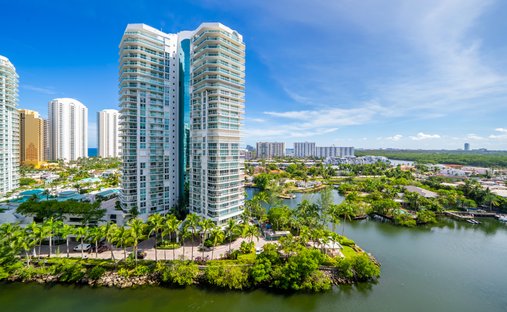 Appartement à Golden Beach, Floride, États-Unis 1