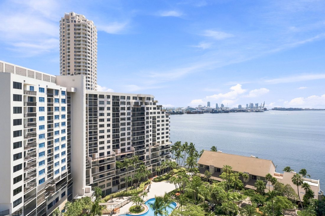 Condo in Miami, Florida, United States 1 - 18789425