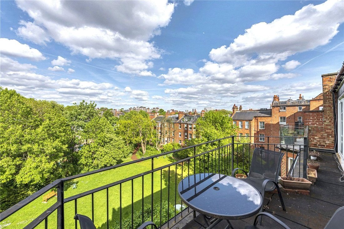 House in South Hampstead, Camden, England 4 - 18790288