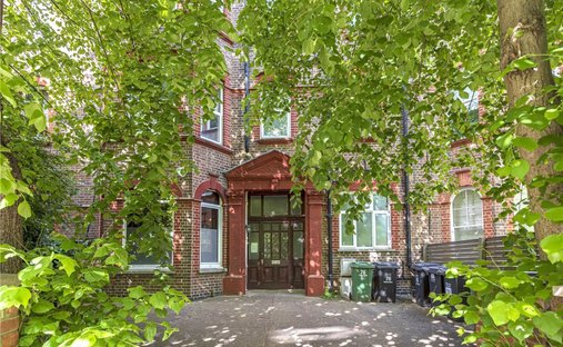 House in South Hampstead, Camden, England 1