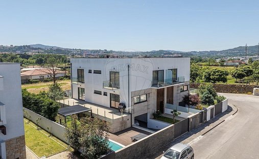 Merelim (Sao Pedro) e Frossos, Braga, Portugal 1