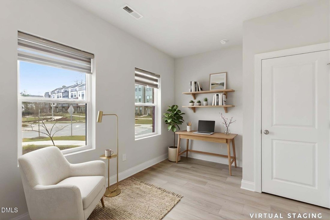 Townhouse in Cary, North Carolina, United States 4 - 17618287