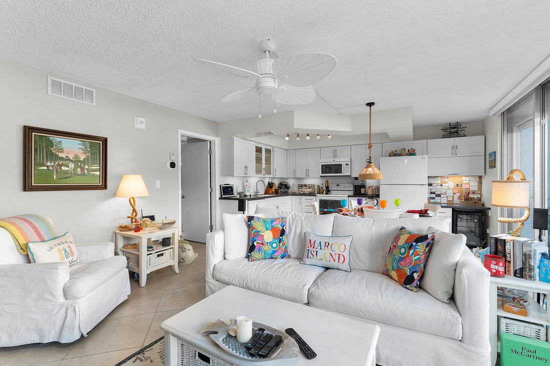 Condo in Marco Island, Florida, United States 5 - 18790029