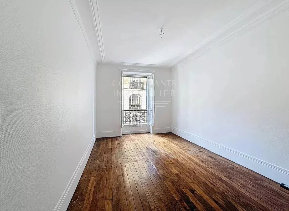 Wohnung in Sankt Placide, Paris 6e Arrondissement, Paris 4 - 18790311