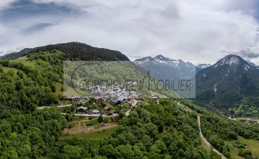 Haus in Bozel, Auvergne-Rhone-Alpen, Frankreich 1