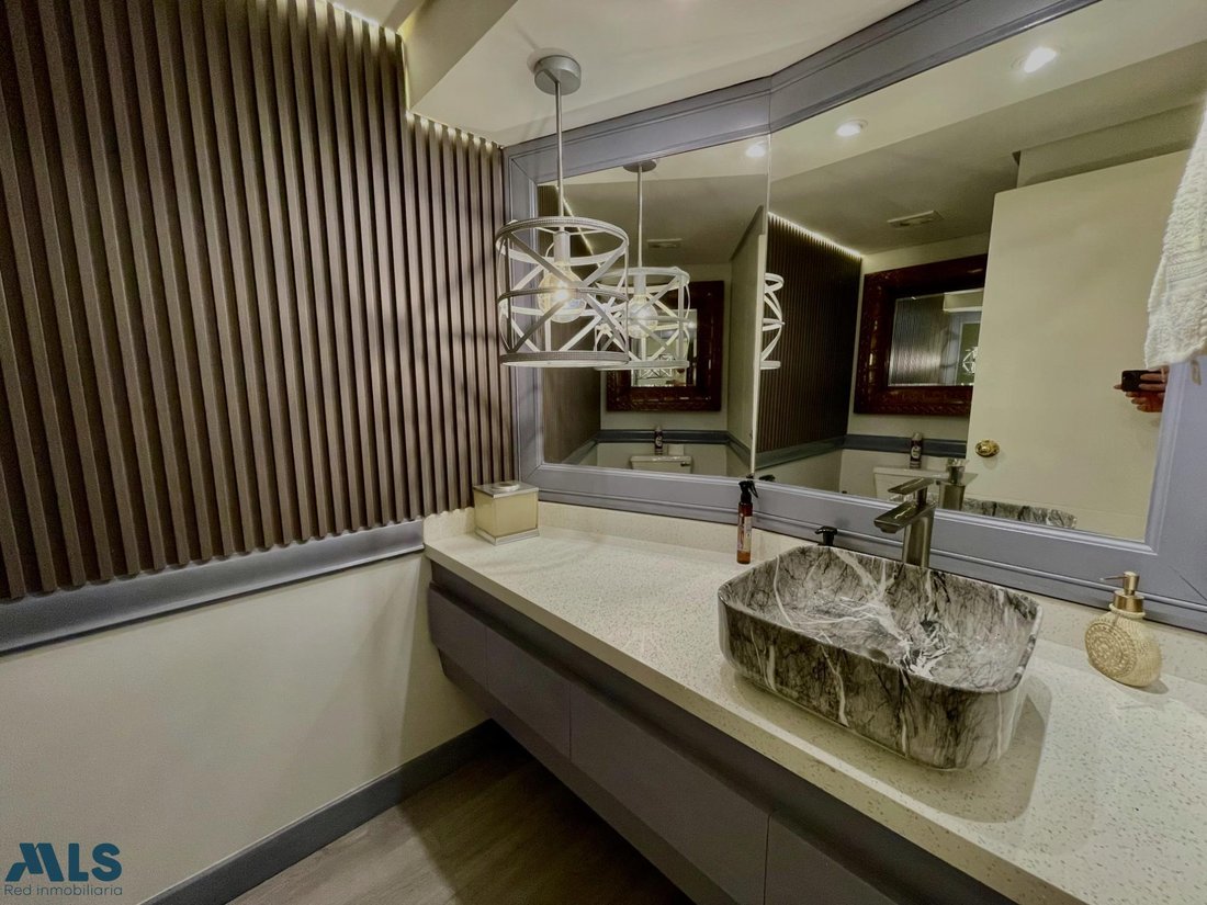 Apartamento en Medellín, Antioquia, Colombia 2 - 18790217