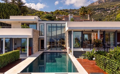 Villa in Èze, Provence-Alpes-Côte d'Azur, France 1