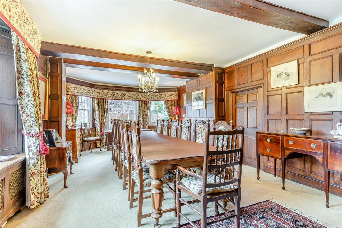 House in Newport Pagnell, England 4 - 18790080