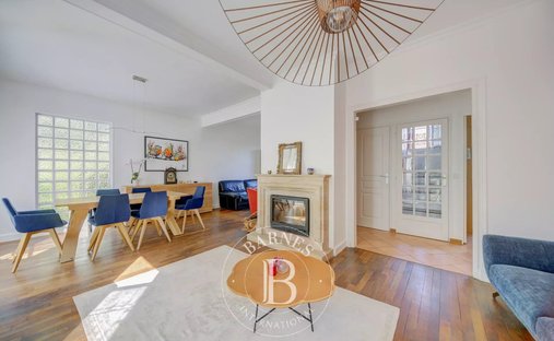 Haus in Rive Gauche, Viroflay, Frankreich 1