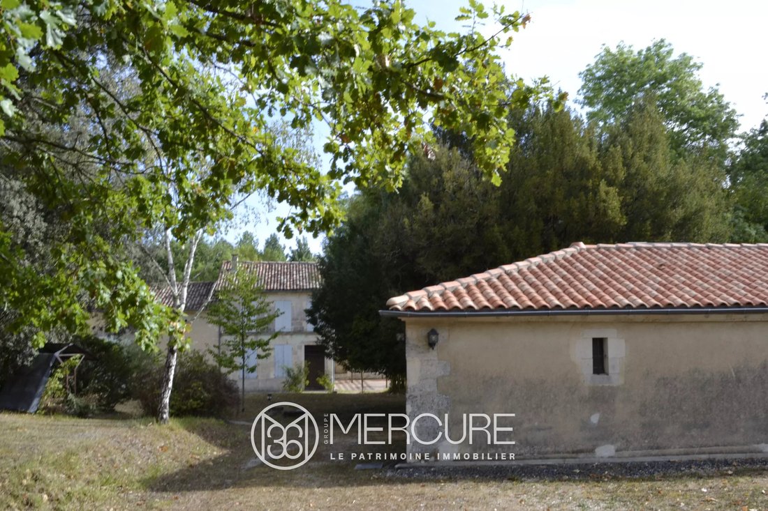 Finca en San Hilaire, Barbezieux-Saint-Hilaire, Francia 3 - 18790321