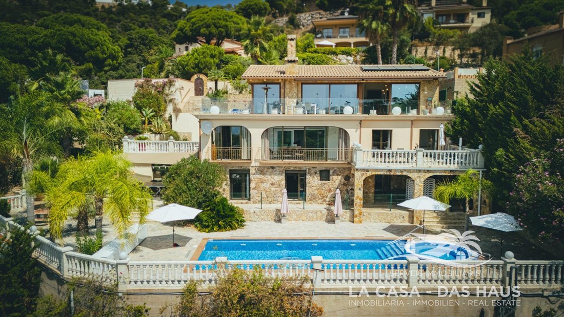 House in Lloret de Mar, Catalonia, Spain 2 - 18790388