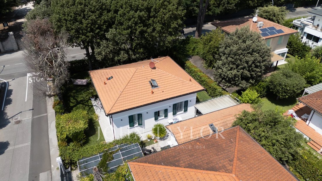 Villa en Pietrasanta, Toscana, Italia 2 - 18790248