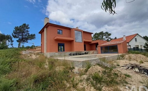 Townhouse en Riba de Âncora, Distrito de Viana do Castelo, Portugal 1