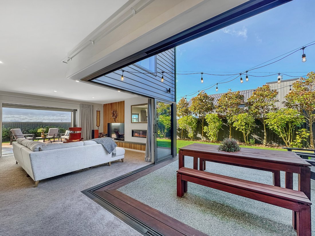 Taupo, Waikato, New Zealand 2 - 18790382