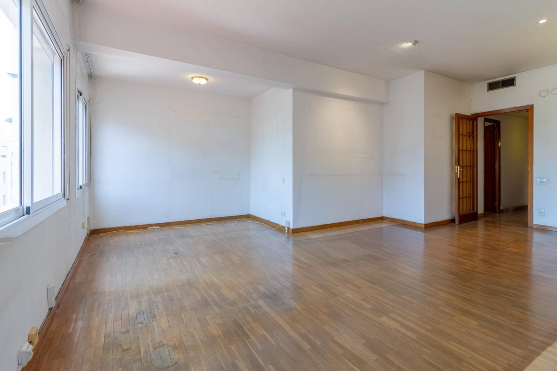 Appartement à Eixample, Barcelone, Espagne 2 - 18790290