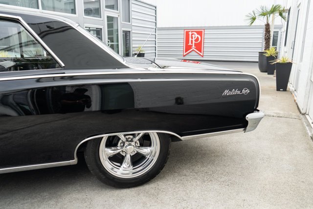 Coupe in Bellevue, WA, United States 5 - 18747802