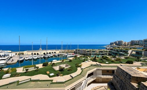 Apartment in Saint Julian's, Malta 1