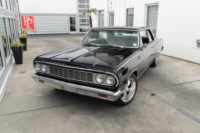 Coupe in Bellevue, WA, United States 3 - 18747802