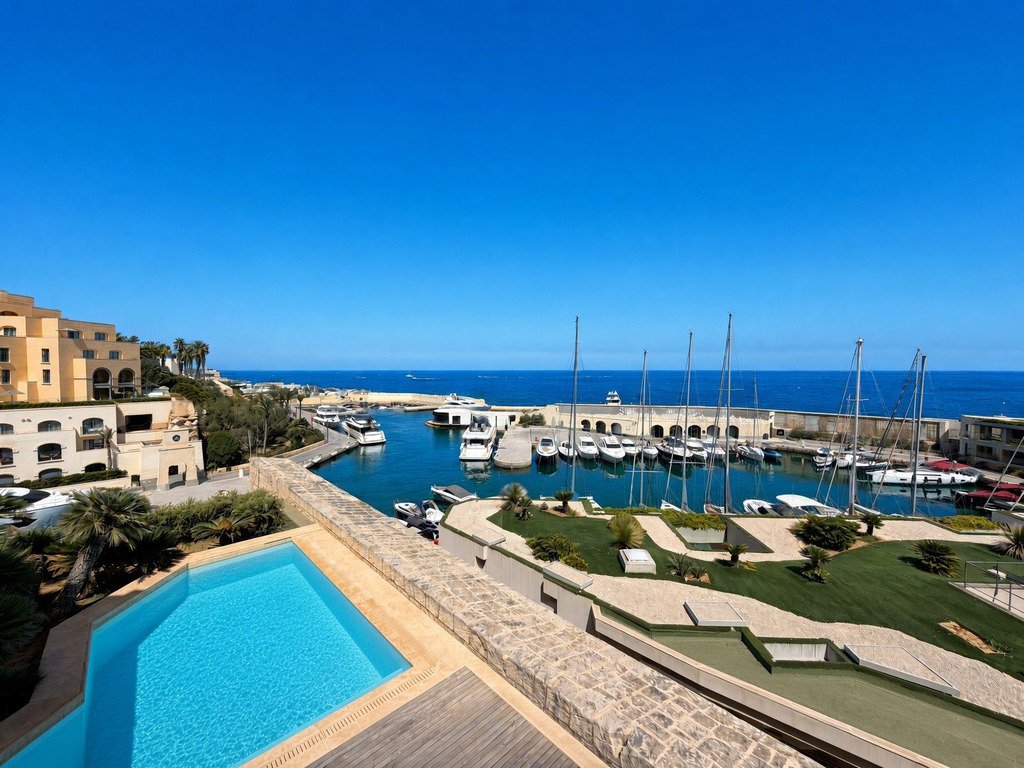 Apartment in Saint Julian's, Malta 2 - 18783035