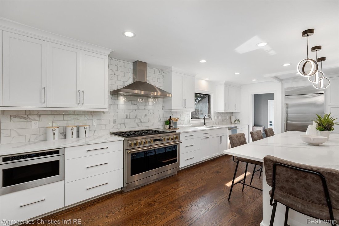 Casa en Bloomfield Hills, Míchigan, Estados Unidos 3 - 18790778
