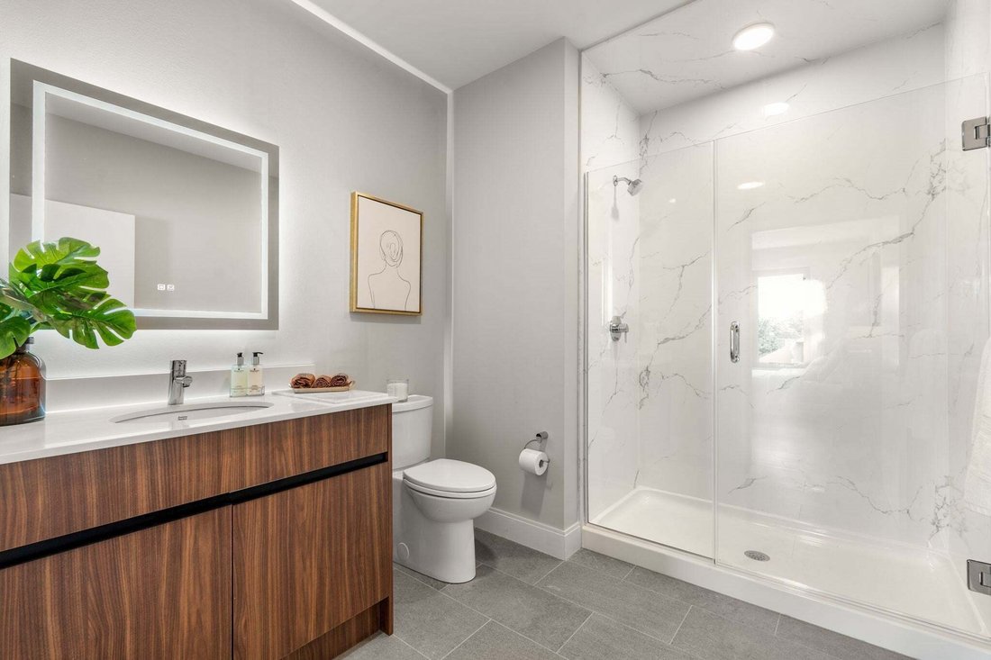 Condo in Boston, Massachusetts, United States 5 - 17970057