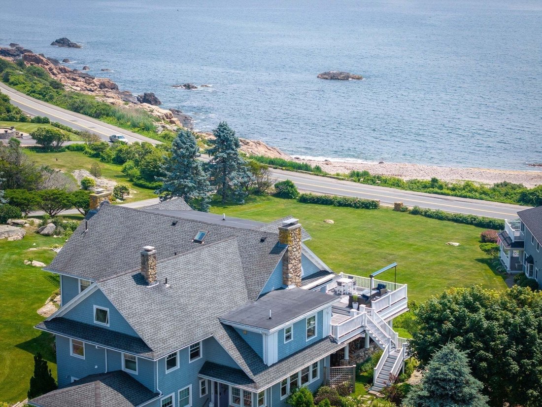Condo in Gloucester, Massachusetts, United States 1 - 18643362