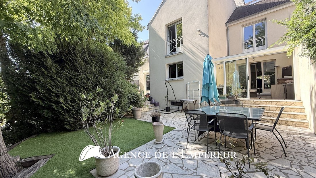 House in Centre Ville, Rueil-Malmaison, France 1 - 18790715