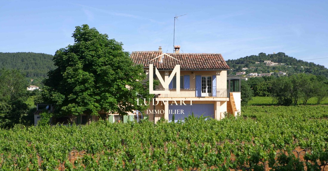 Château à Cotignac, Provence-Alpes-Côte d'Azur, France 1 - 18790593