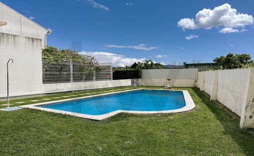 Townhouse en Azeitao (Sao Lourenco y Sao Simao), Setúbal Municipality, Portugal 1