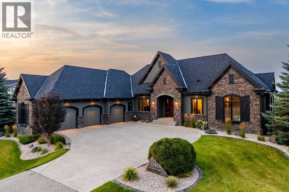 Casa en Heritage Pointe, Alberta, Canadá 1 - 18790523