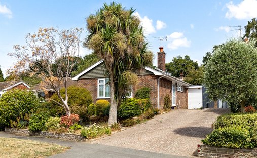 Bungalow in Storrington, England 1