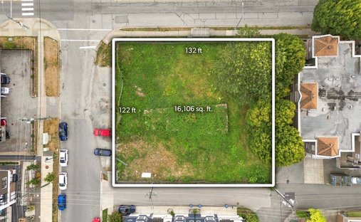 Terreno en Port Coquitlam, Columbia Británica, Canadá 1