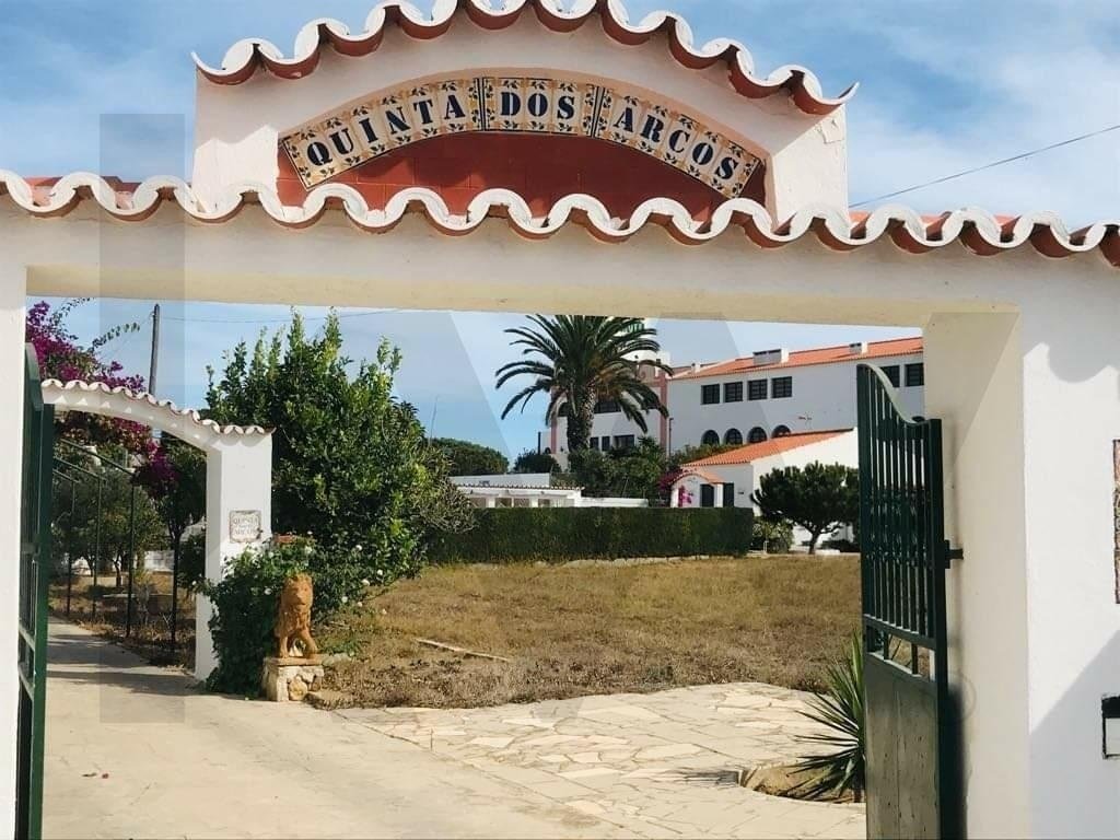 Corps de ferme à Sagres, Algarve, Portugal 1 - 18790549