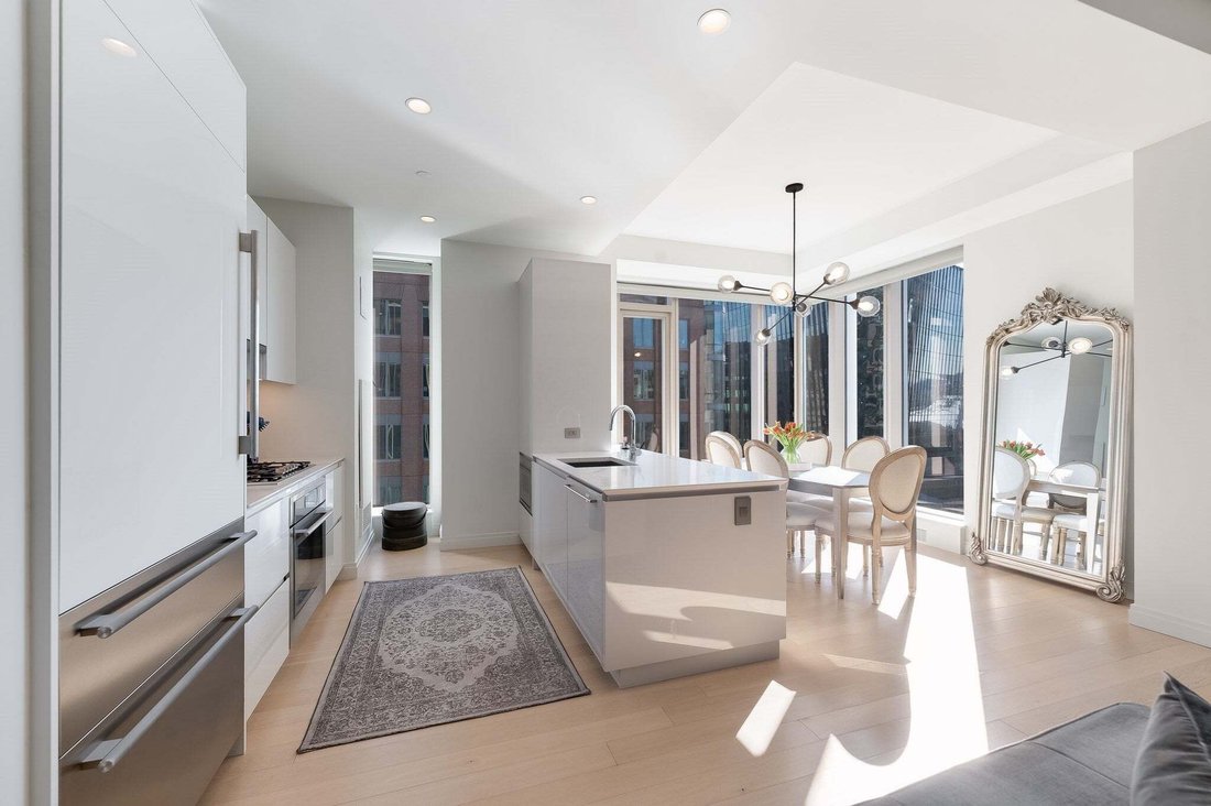 Condo in Boston, Massachusetts, United States 1 - 17257538