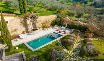 Villa in Pian dei Giullari, Florence, Italy 1