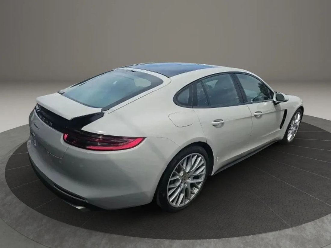 Sedan in Las Vegas, NV, United States 3 - 18791094
