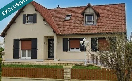 House in Saint-Doulchard, Centre-Val de Loire, France 1