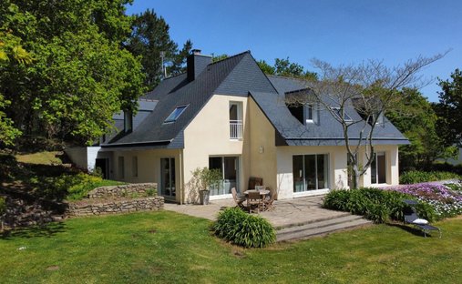 Maison à Beuzec-Cap-Sizun, Bretagne, France 1