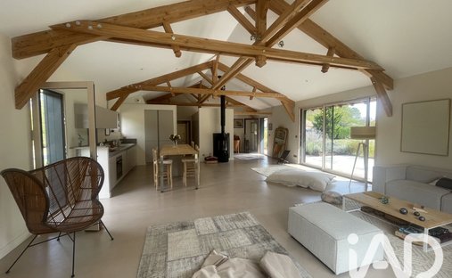 Casa a Lignan-de-Bazas, Nuova Aquitania, Francia 1